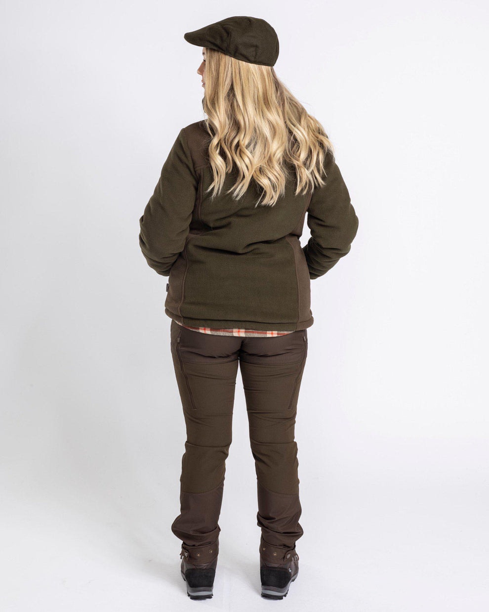 3064-724-66_Pinewood_a39fda15-ff3c-41d8-bac1-82106