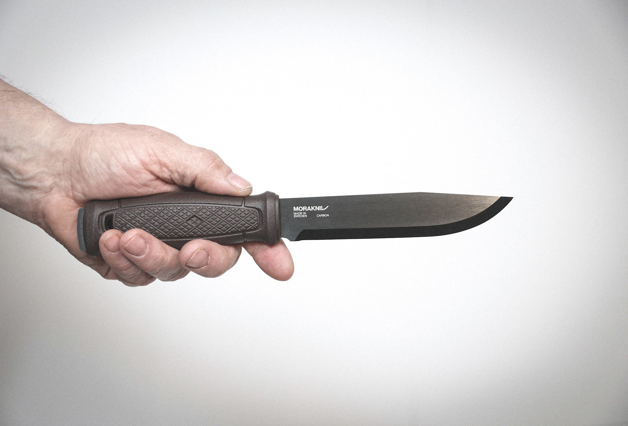 Garberg_Grand_BB_Knife_Hand_Original.jpg